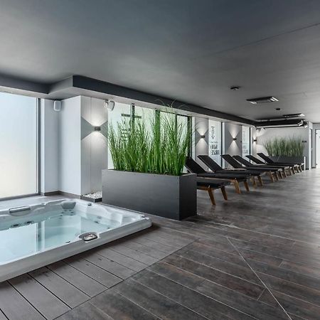Onholiday Apartamenty Ze Strefa Relax & Fun, Ul Lwowska 12 Kolobrzeg Ngoại thất bức ảnh
